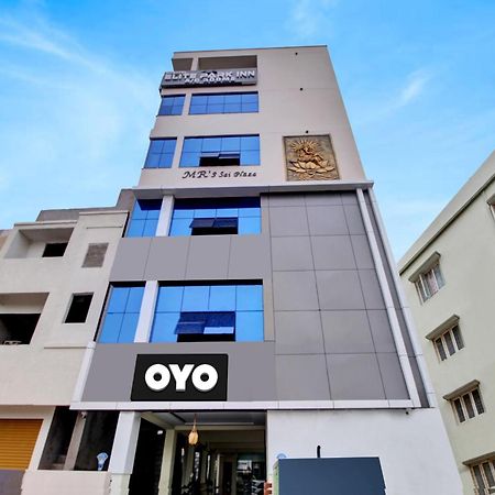 Oyo Flagship Hotel Elite Park Inn Guntūr 外观 照片